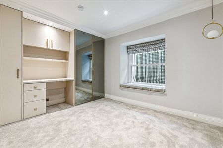 Palace Gate, W8, London - Photo 2