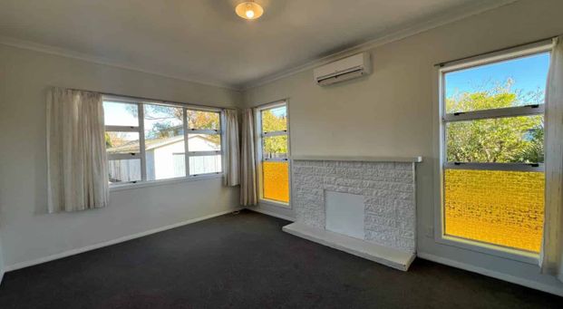 Comfortable three-bedroom home - Photo 1