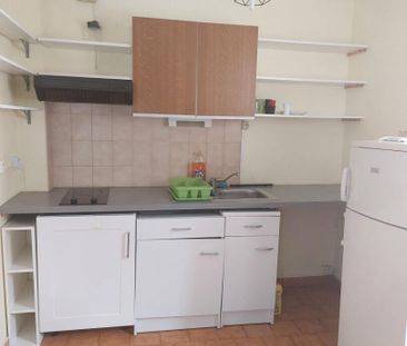 A LOUER T2 MEUBLE NARBONNE - Photo 3