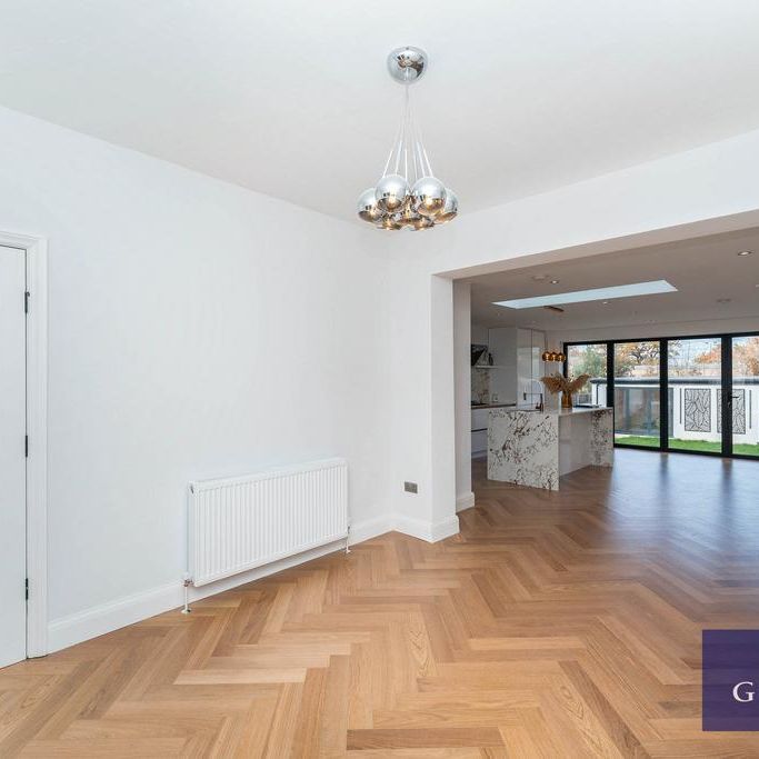 5 bedroom semi-detached house to rent - Photo 1