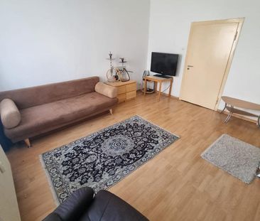 Helle 1,5-Zimmer Wohnung in Carl-Kruftstr. 8, Essen-Borbeck! - Photo 1