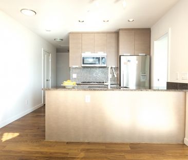 Penthouse in Vancouver West Side, BC - Photo 4