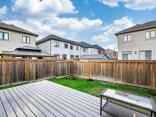 For Lease - 3 Doris Pawley Crescent, Caledon, Ontario - Photo 1