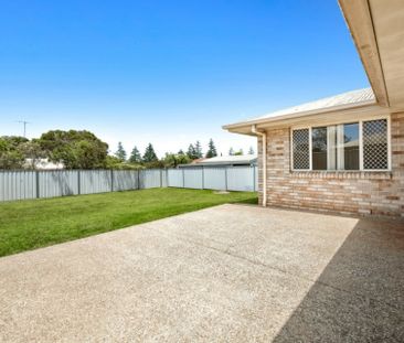 2/4A Blake Street, WILSONTON - Photo 2