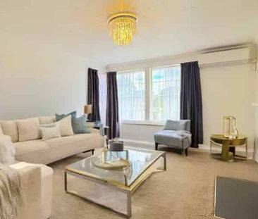 14 Tranent Road, Mangere - Photo 1