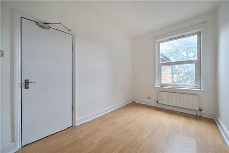 Bury Road, N22, London - Photo 3