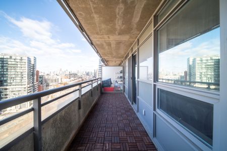 For Lease - 38 Joe Shuster Way Unit# 1320, Toronto, Ontario - Photo 2