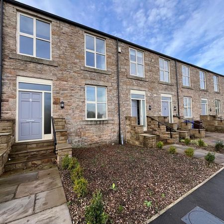 3 bedroom mews to rent - Photo 4