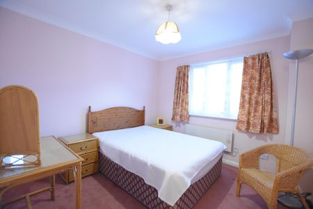 Dorset Mews, London N3 - Photo 3