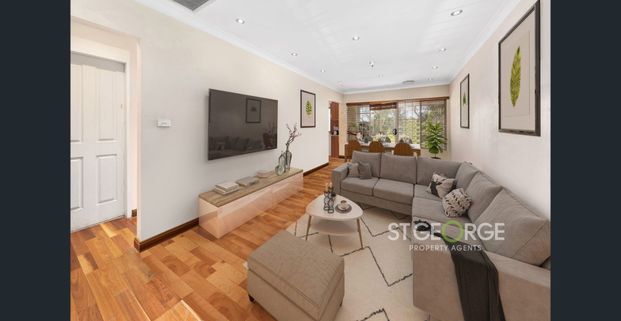 Spacious Apartment Overlooking the Park - Photo 1