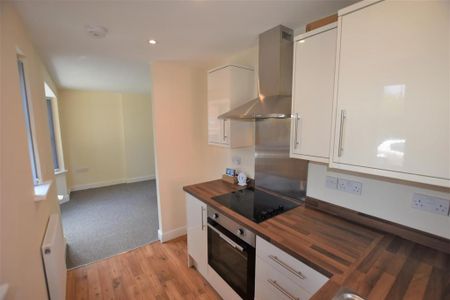 1 bedroom apartment to rent - Photo 3