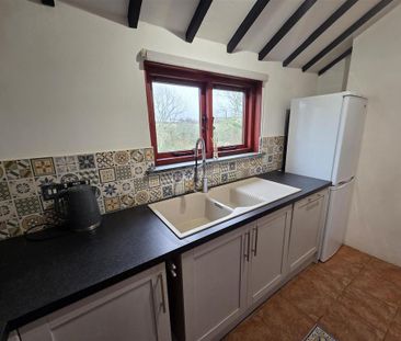 2 bedroom barn conversion to rent - Photo 5