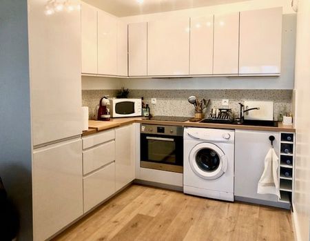 Location Appartement 2 pièces 47m² BORDEAUX 33000 - Photo 4