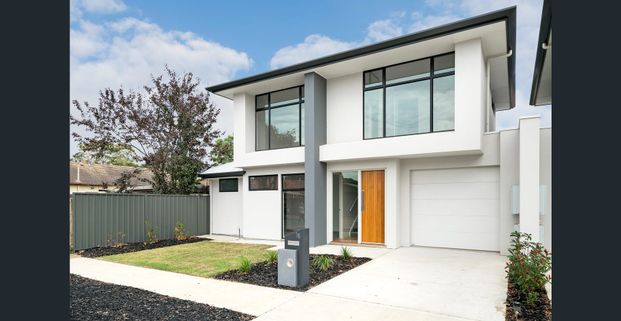 The perfect base for any lifestyle - Photo 1