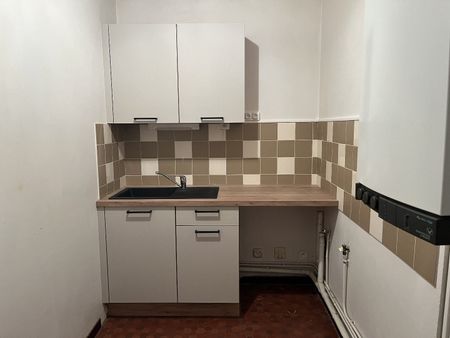 Location Appartement 1 pièce 36m² JARNAC 16200 - Photo 5