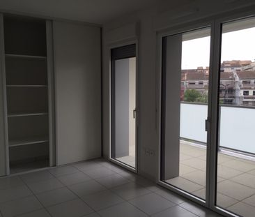 Location Appartement 1 pièce 28m² - Photo 6