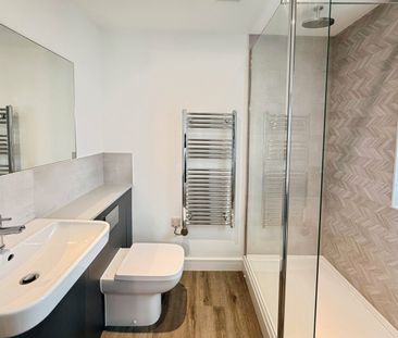 21 Swain Court, Peterborough, Oundle Road - Photo 4