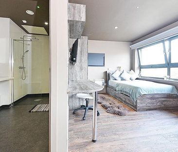 1 bedroom in a flat share to rent - Photo 4