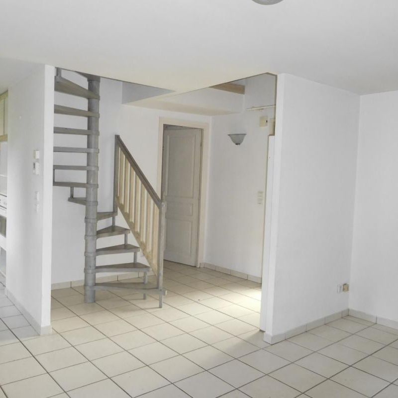 Location Appartement 2 pièces 35m² LA MOTTE SERVOLEX 73290 - Photo 1