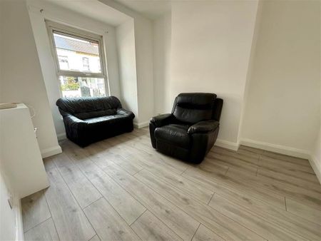 35 Portallo Street - Photo 2