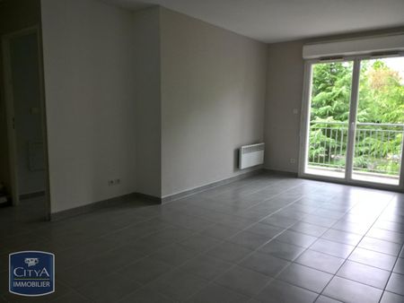 Location Appartement 3 pièces 64m² LIMOGES 87000 - Photo 3