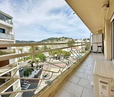 Deux pièces de 38m² avec terrasse de 40m² et parking privé - Photo 3