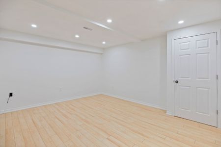 For Lease - 1230 Oakhill Avenue, Oshawa, Ontario - Photo 3