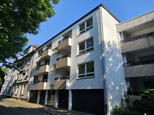 Gut geschnittene Wohnung mit ca. 86 m² Wohnfläche, 4 Zimmern und Balkon - Photo 1