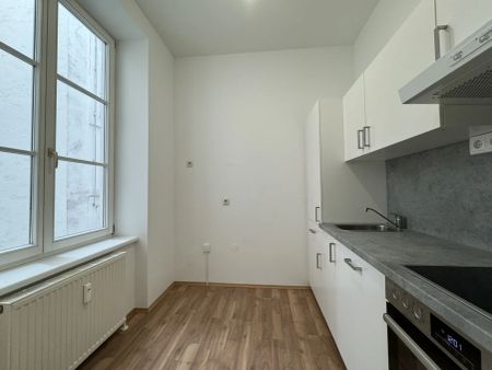 Exklusive Lage im 7.Bezirk! Attraktive 4-Zimmer Wohnung in der Burggasse zu vermieten! - Photo 2
