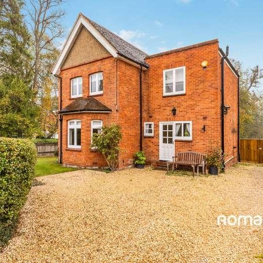 The Warren, Caversham, Reading, RG4 - Photo 1