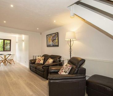 2 bedroom semi-detached house to rent - Photo 1