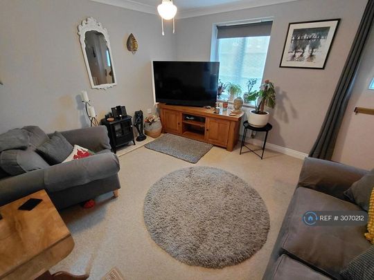 2 bedroom terraced house to rent - Photo 1