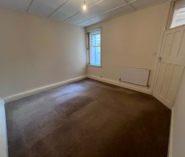 Belgrave Court, Walter Road, Swansea, SA1 4PY - Photo 2