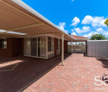 Spacious Home Ready to Go! - Photo 4