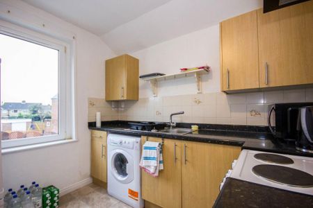 1 bedroom apartment to rent - Photo 4