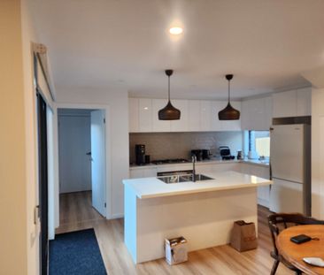 Dandenong North - Photo 1