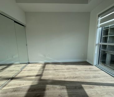 For Lease - 4130 Parkside Village Drive Unit# 308, Mississauga, Ont... - Photo 4