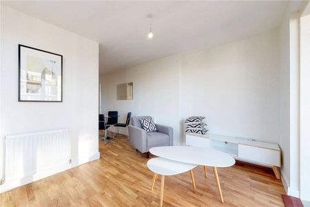 Upper North Street, London, E14 - Photo 2