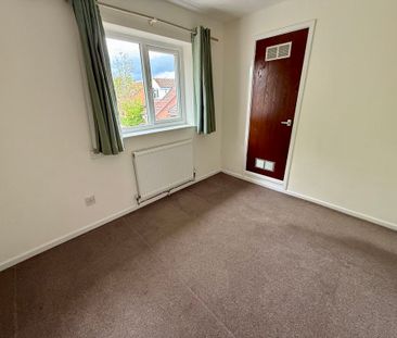 The Orchard, Bicton Heath, Shrewsbury, SY3 5AW - Photo 3