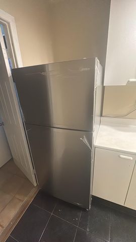 For Lease - 3385 Ellengale Drive Unit# Main + 2 Lower Levels, Mississauga, Ontario - Photo 2