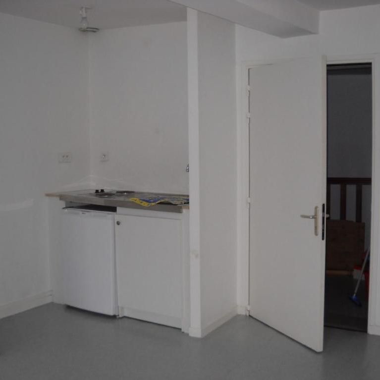 CARVIN: T2 en centre-ville - Photo 1