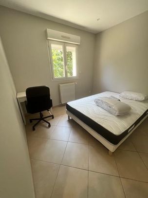 GRATTE CIEL / RUE JOSEPH GILLET CHAMBRE DANS MAISON 78M2 , Villeurbanne - Photo 1