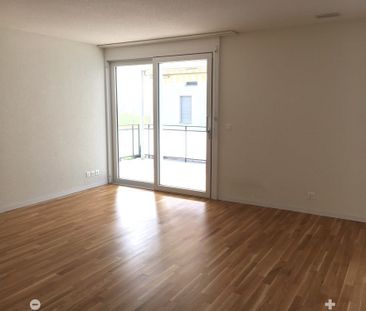 Moderne 3.5-Zimmerwohnung mit Balkon - Foto 2