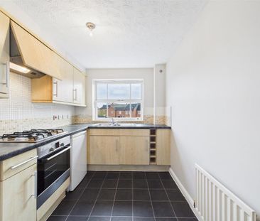 2 bedroom flat to rent - Photo 3