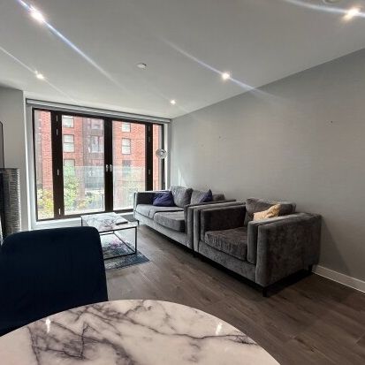 Parliament Square L1 - Photo 1