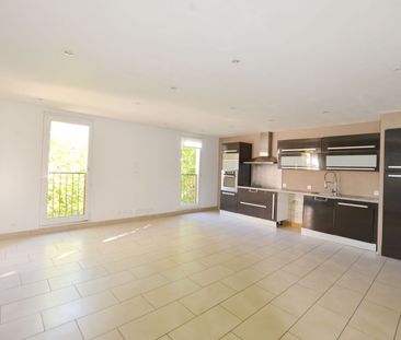 Appartement à louer 3 pièces • 66,73 m2 Châteauneuf-Grasse - Photo 2