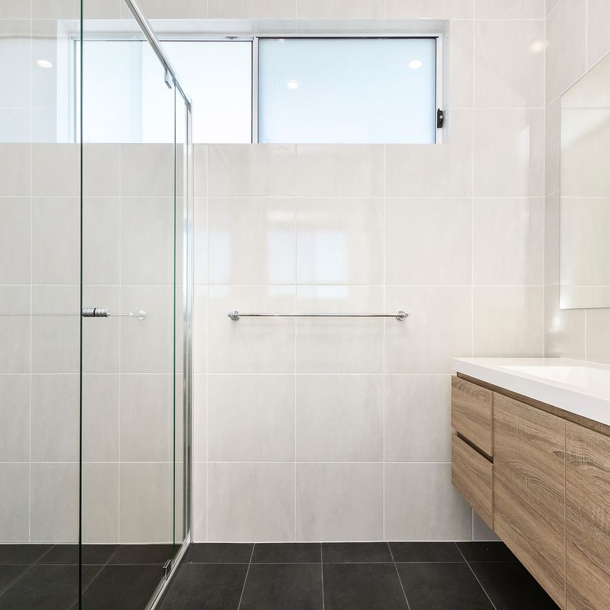 4 Prince Street, Belmont North NSW 2280 - Photo 1