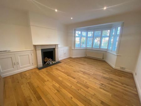 3 bedroom semi-detached house to rent - Photo 2