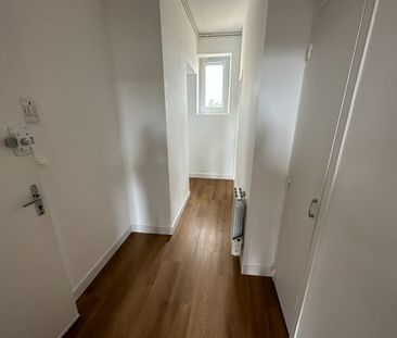 A LOUER VIDE A L'ANNEE Appartement Guerande 3 pièce(s) 68.62 m2 - Photo 2