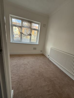1 Bed Flat, Westdown Road, E15 - Photo 1